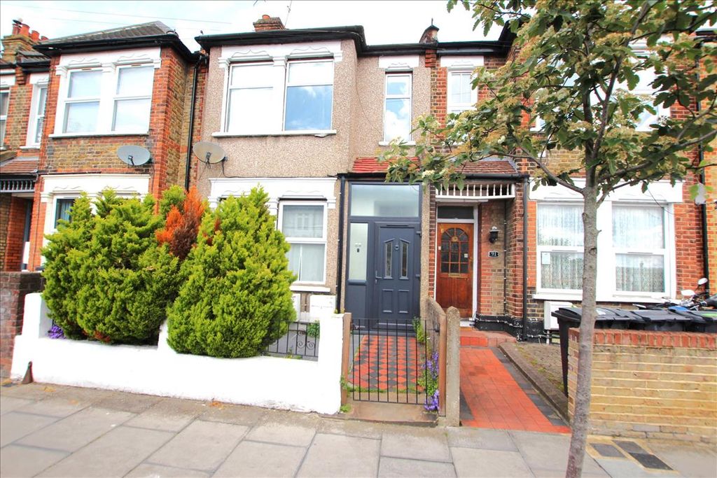 Property photo 1 of 9