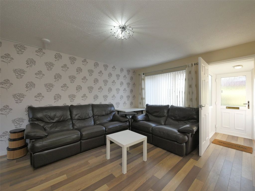 Property photo 1 of 19 Picture No. 13