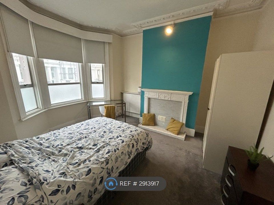 Property photo 3 of 8