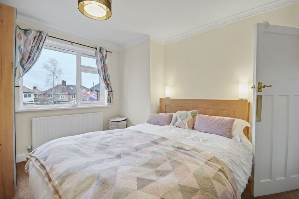 Property photo 3 of 18 Bedroom 1