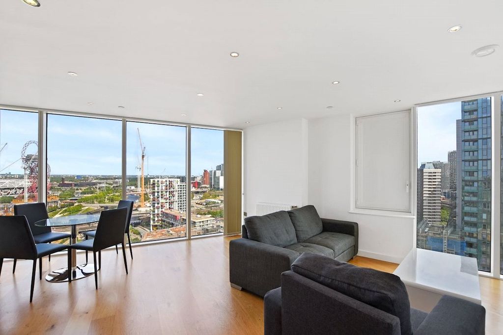 Property photo 1 of 17 Picture No. 08