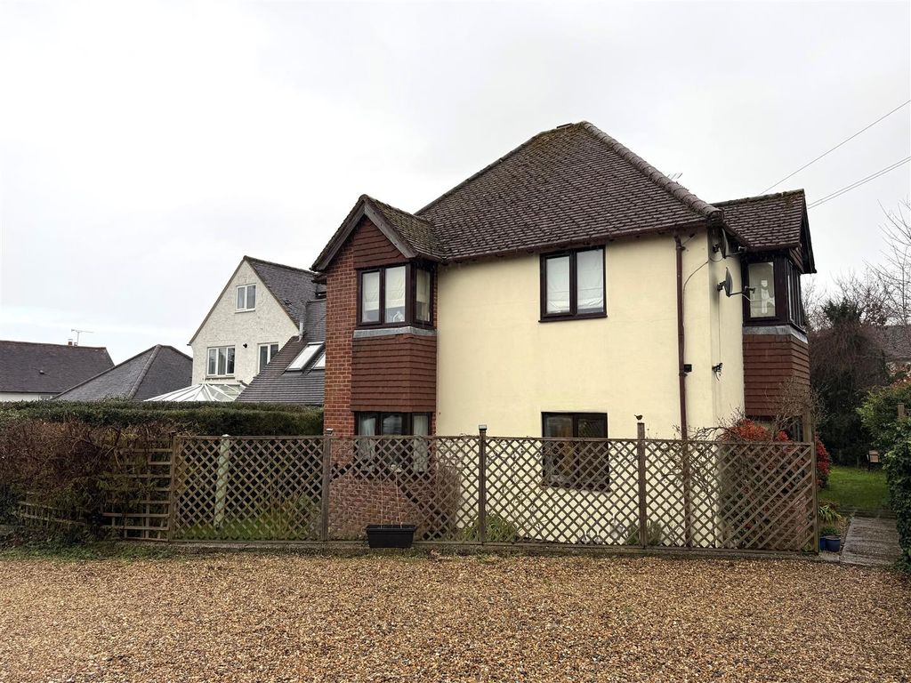 Property photo 1 of 9 13.Jpg