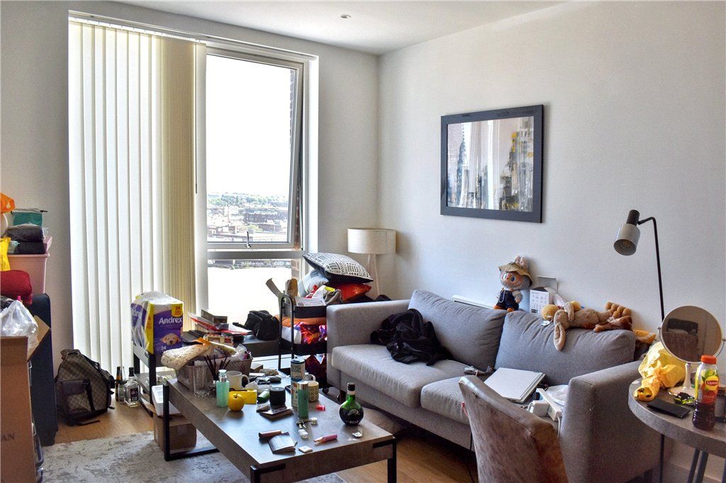 Property photo 2 of 15 Picture No. 04