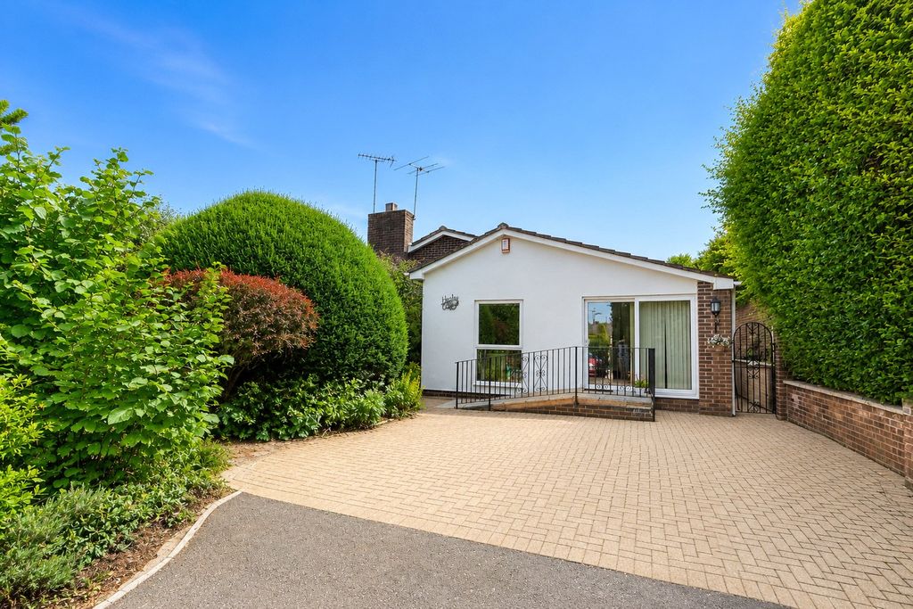 Property photo 1 of 28 Picture No. 03