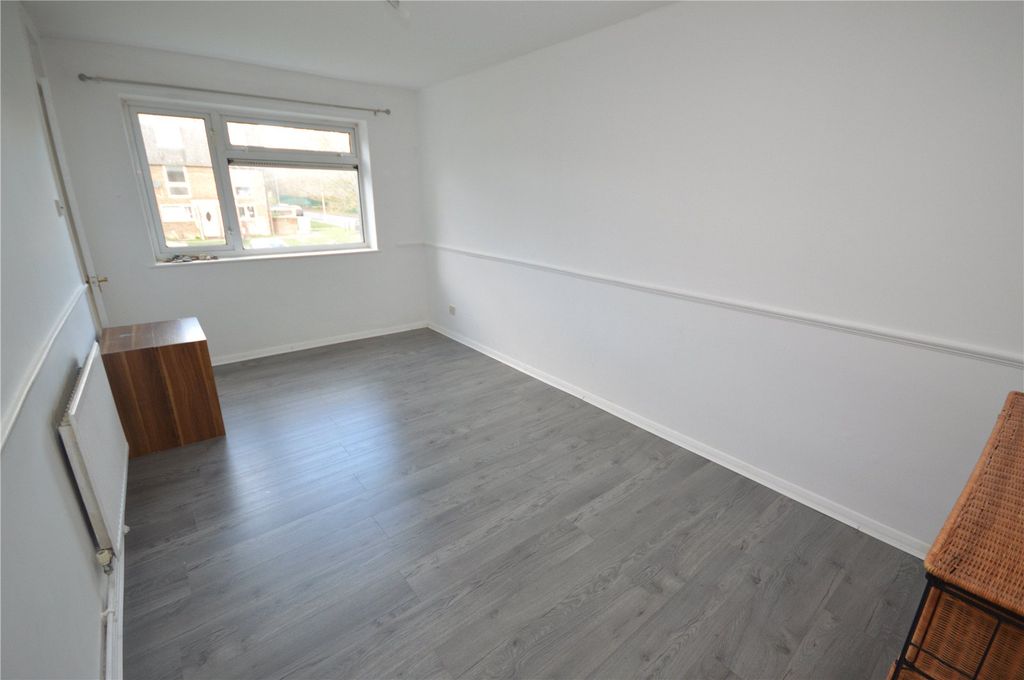 Property photo 2 of 8 Picture No. 03