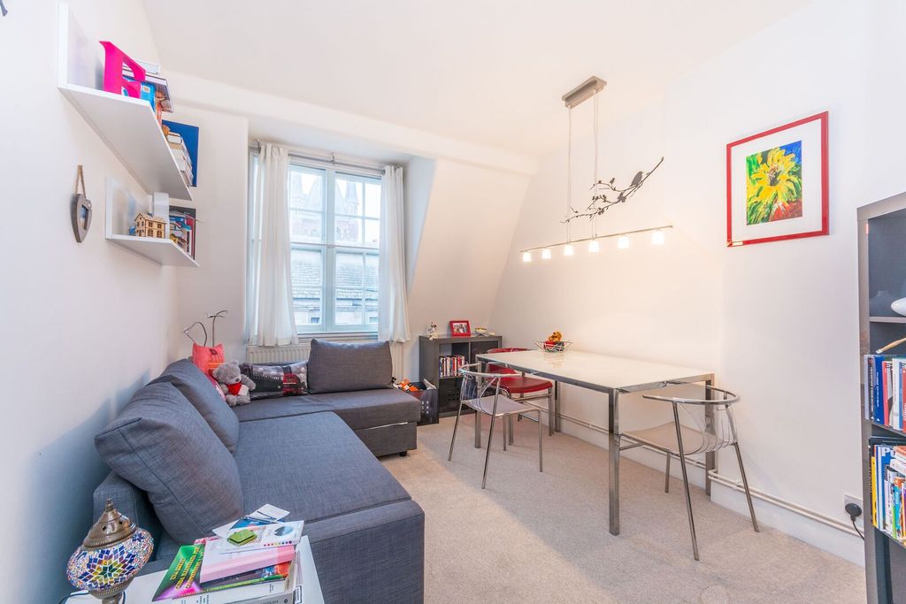 Property photo 1 of 5