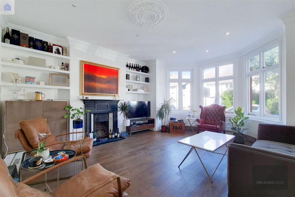 Property photo 1 of 13