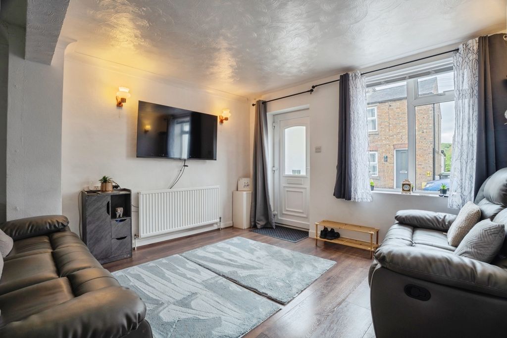 Property photo 2 of 22 Pbox-Img.Jpg