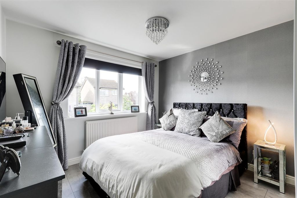 Property photo 3 of 22 9447.Jpg