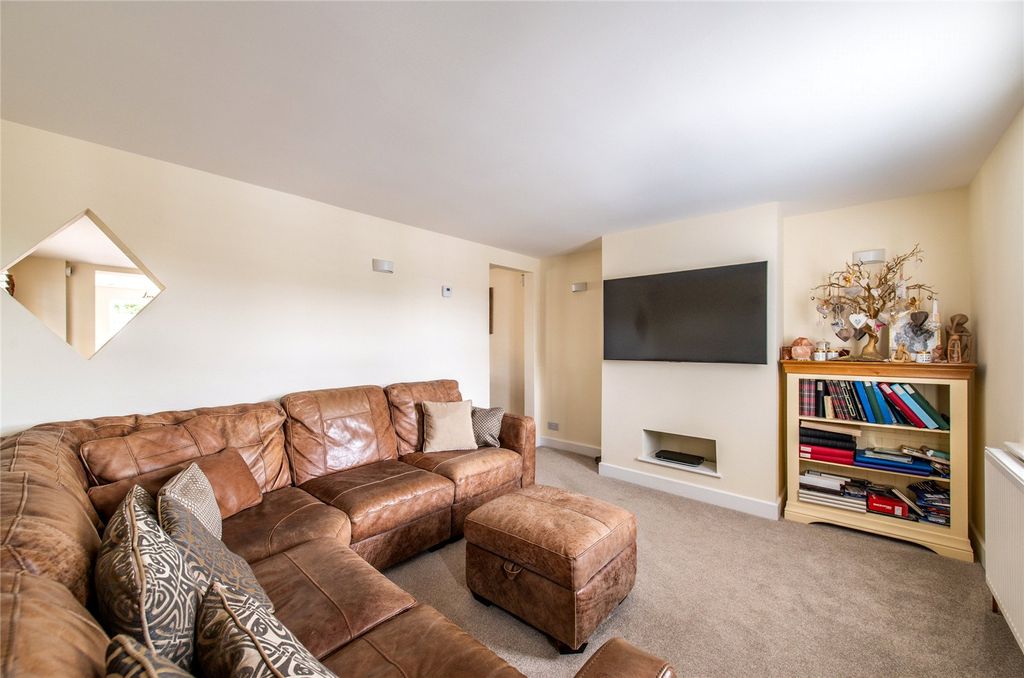 Property photo 2 of 25 Picture No. 07