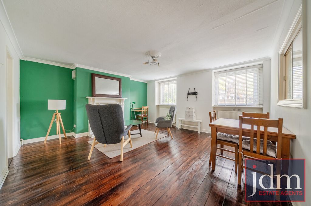 Property photo 1 of 11 301Cfac0-083B-4ce...
