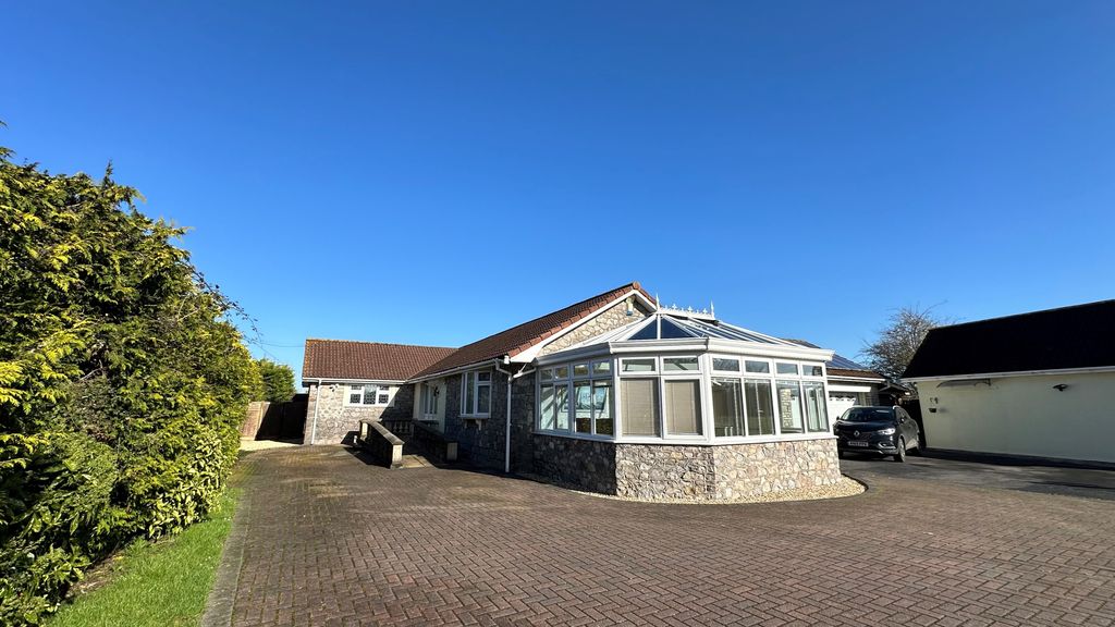 Property photo 1 of 16 Sunny Front