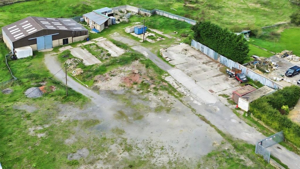 Property photo 2 of 22 Land