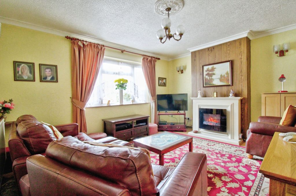 Property photo 2 of 30 17