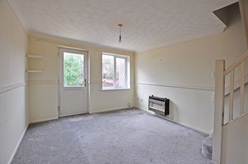 Property photo 2 of 8 Photo 2