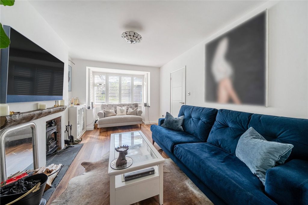 Property photo 2 of 18 Picture No. 14