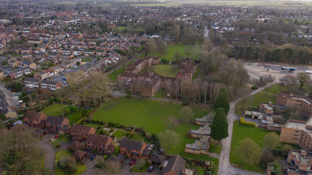 Property photo 3 of 4 Photo 3