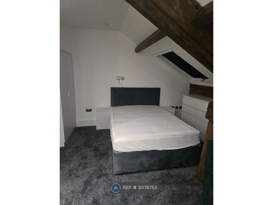 Property photo 3 of 3
