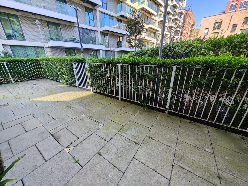 Property photo 3 of 11