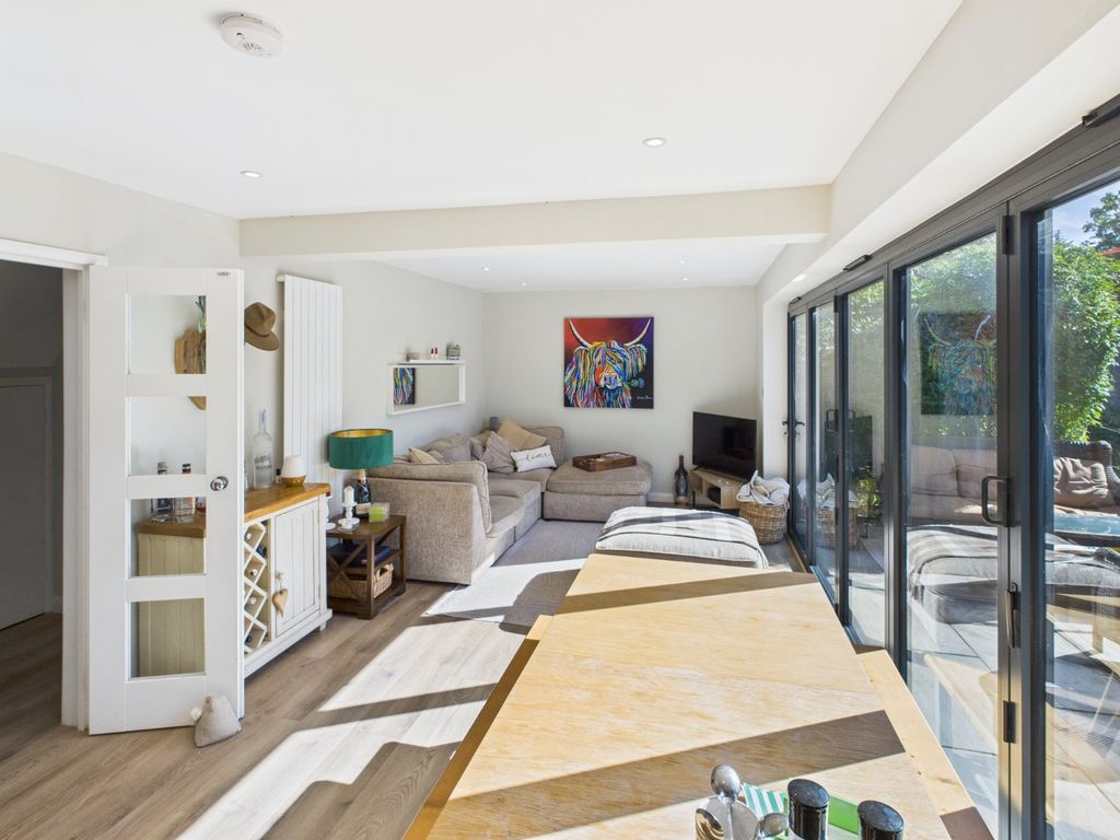 Property photo 3 of 18 Kitchen/Living Area