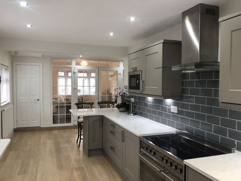 Property photo 1 of 21 Kitchen