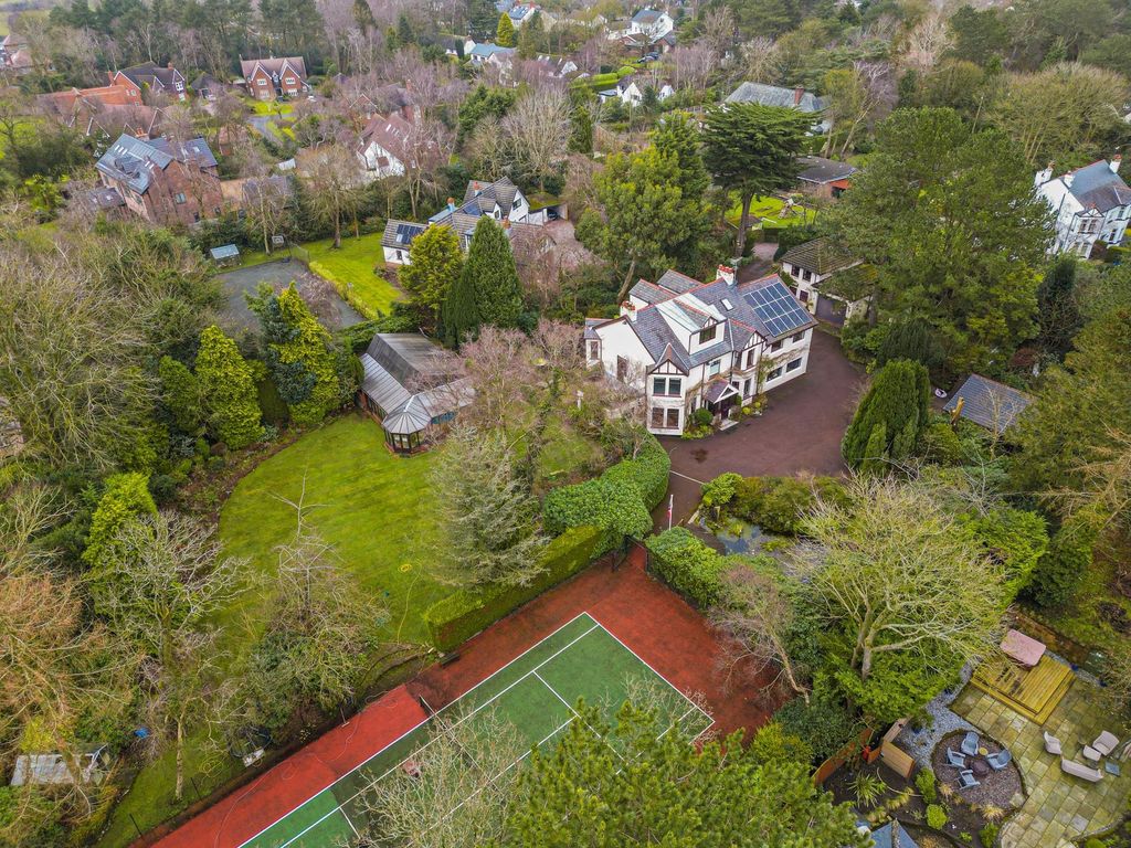 Property photo 1 of 63 Photo 64