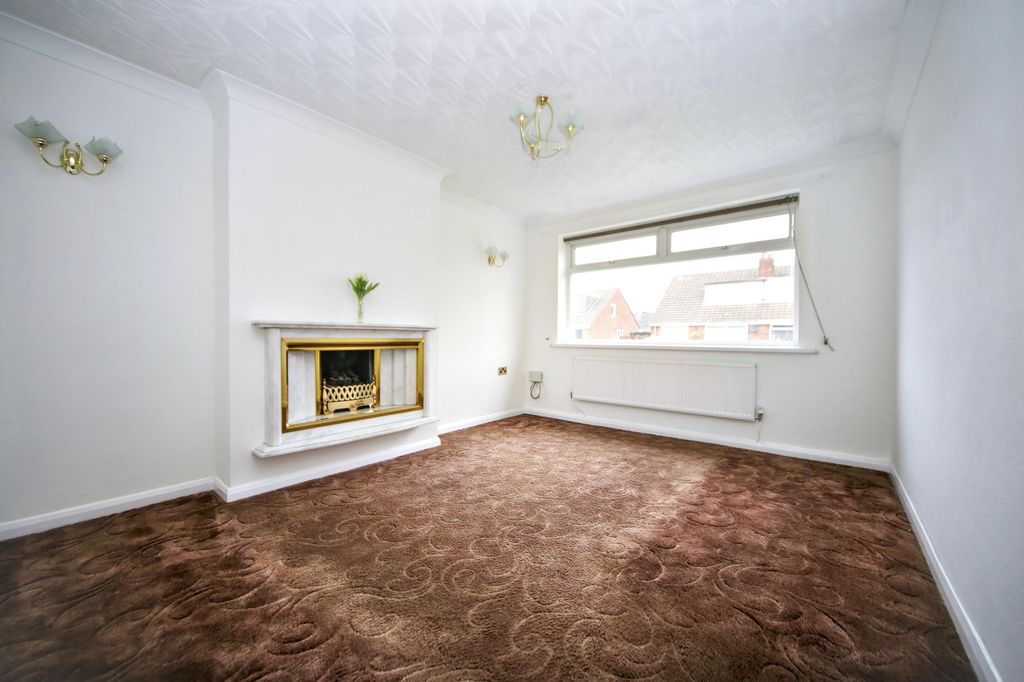 Property photo 3 of 22