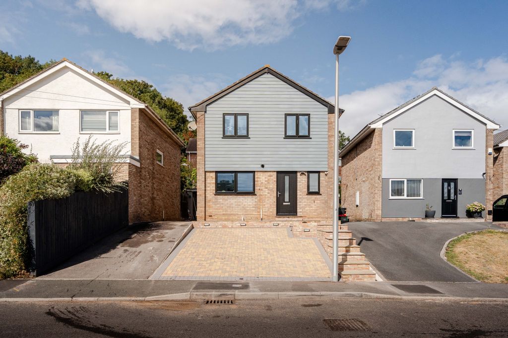 Property photo 1 of 25 31