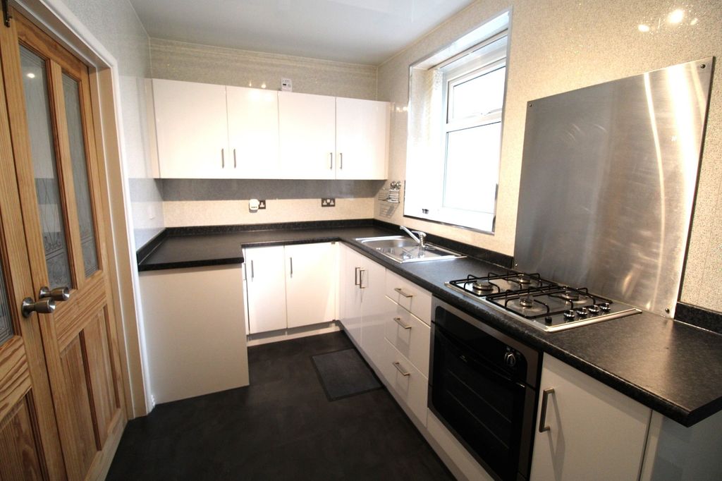 Property photo 3 of 16 Not Specified