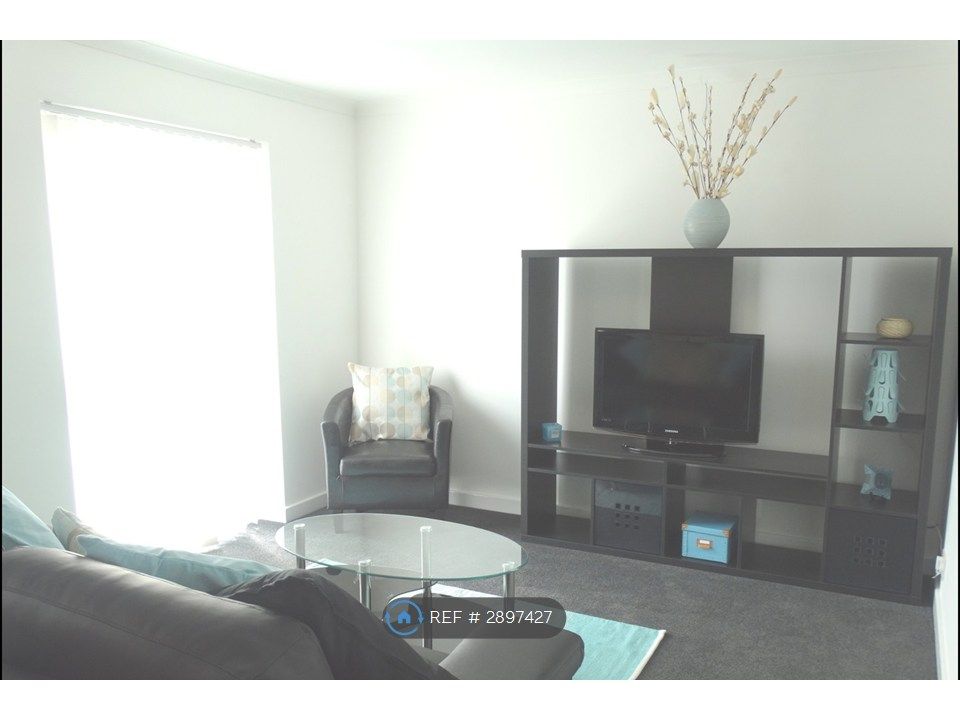 Property photo 1 of 5 Large Private Lounge
