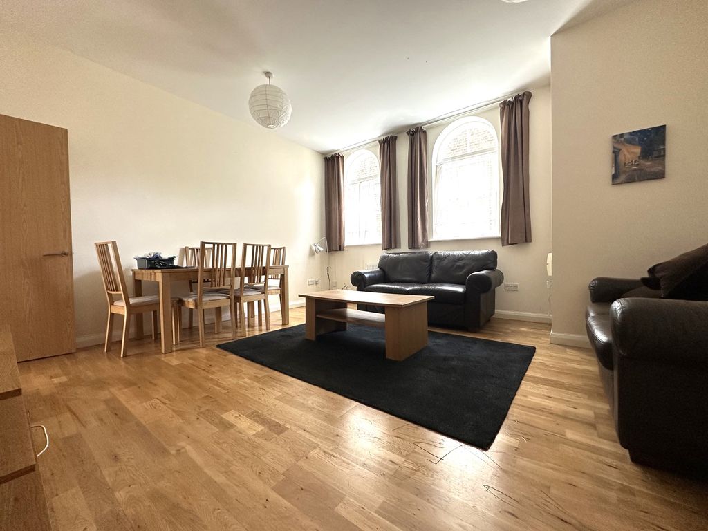 Property photo 1 of 22