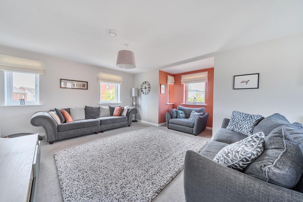 Property photo 1 of 21 1494818-12-6A5E38Ccab0d4.Jpg