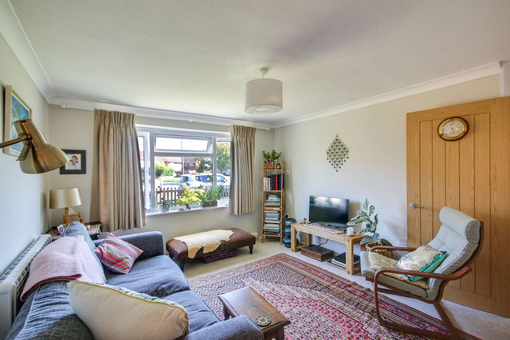 Property photo 3 of 15