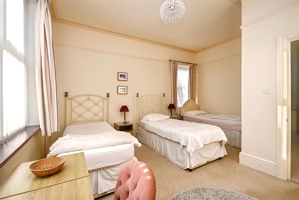 Additional image 19 of 8 bed semi-detached house for saleThe Goffs, Eastbourne BN21