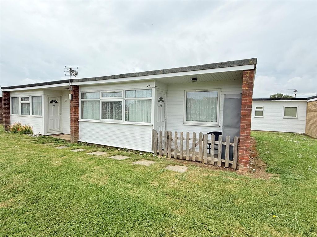 Property photo 1 of 10 Front