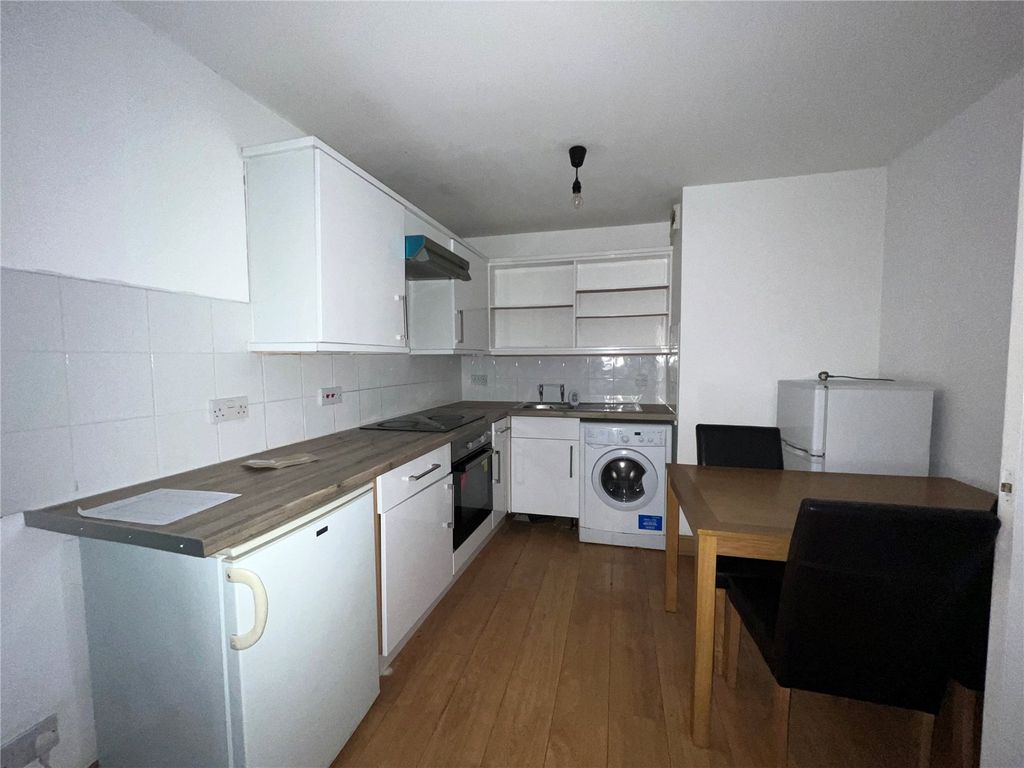Property photo 2 of 5 Picture No. 03