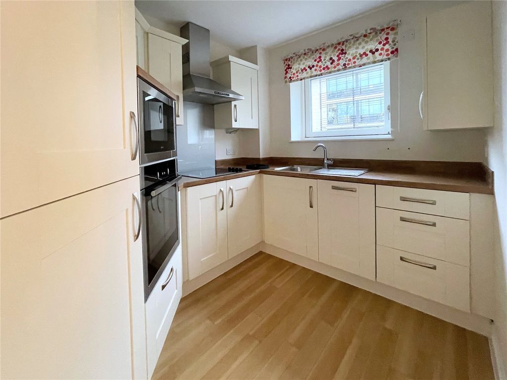 Property photo 2 of 14 Picture No. 41