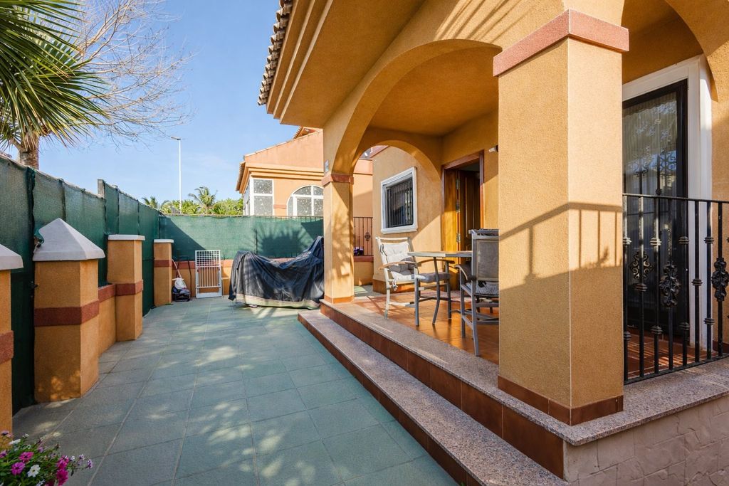 Property photo 3 of 26