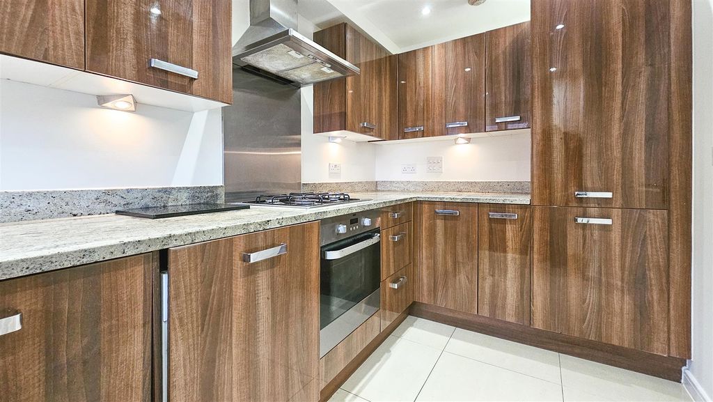 Property photo 2 of 14 20251217_113053-2.Jpg