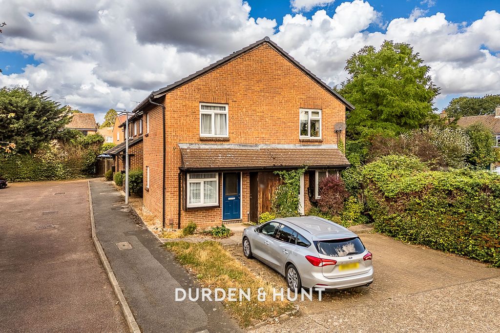 Property photo 1 of 12