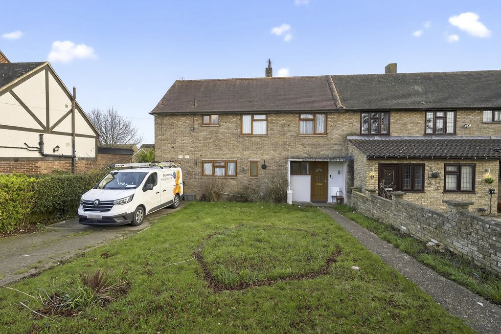 Property photo 1 of 18