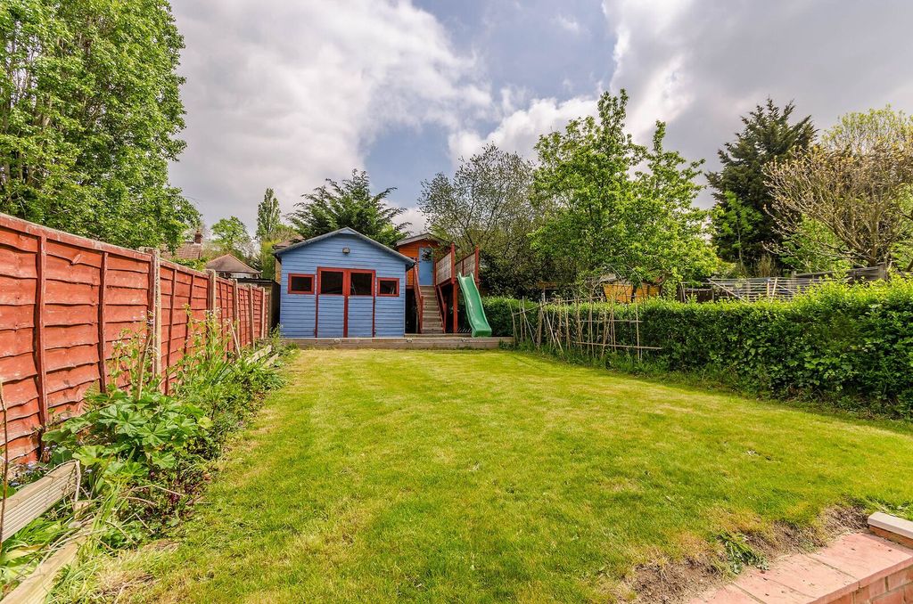 Property photo 2 of 7