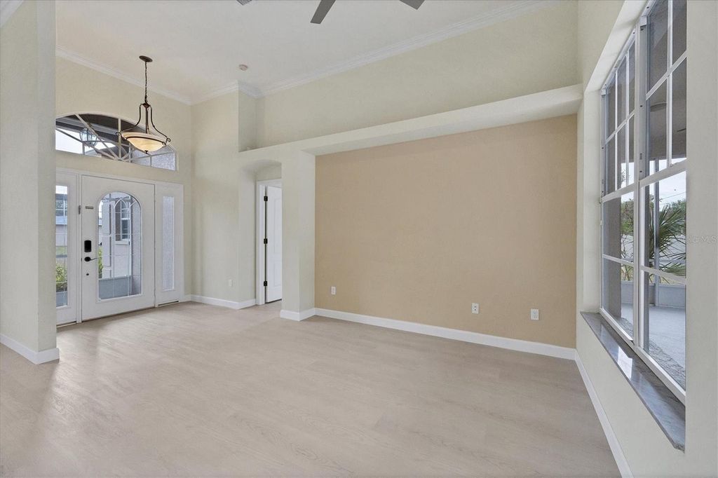 Property photo 3 of 19 <Alttext/>
