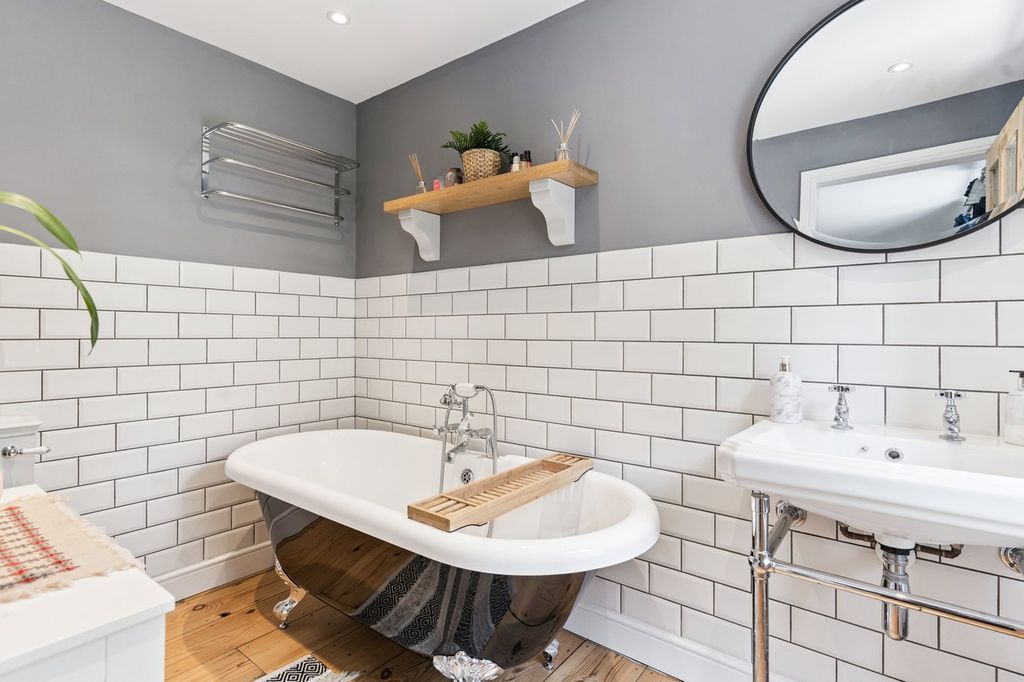 Additional image 20 of 4 bed terraced house for saleBedford Road, Hitchin SG5