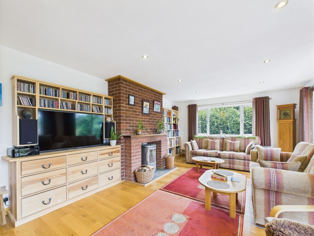 Property photo 2 of 32 Picture No. 22