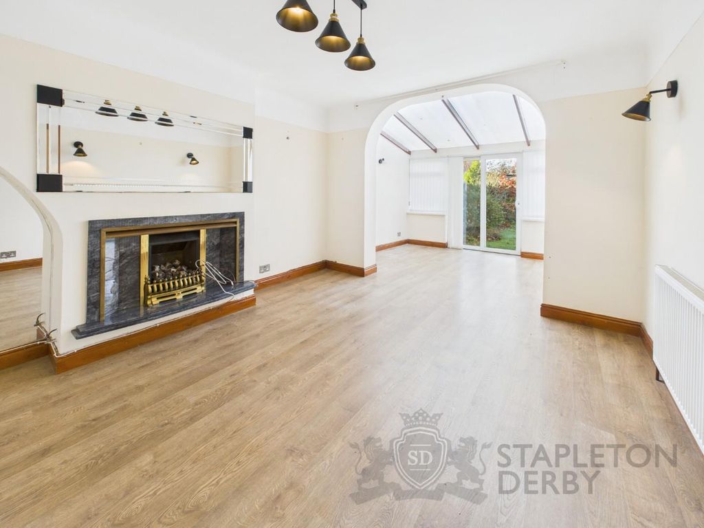 Property photo 3 of 16 Cam04709G0-Pr0308-Still008.Jpg