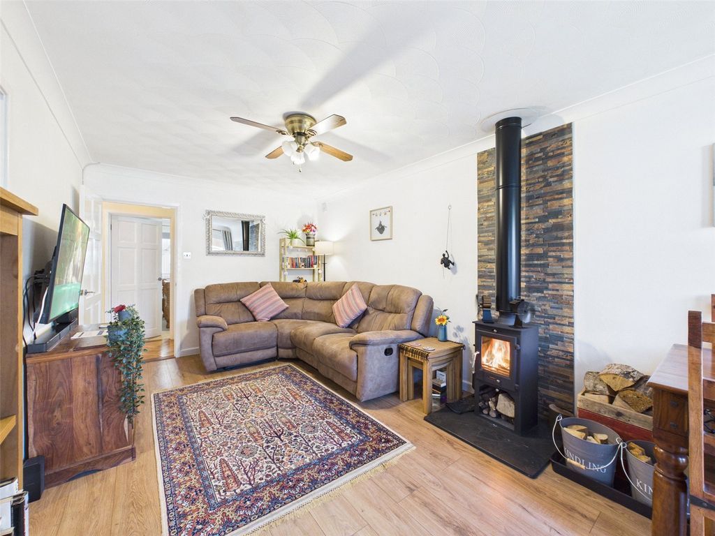 Property photo 3 of 15 Living Room