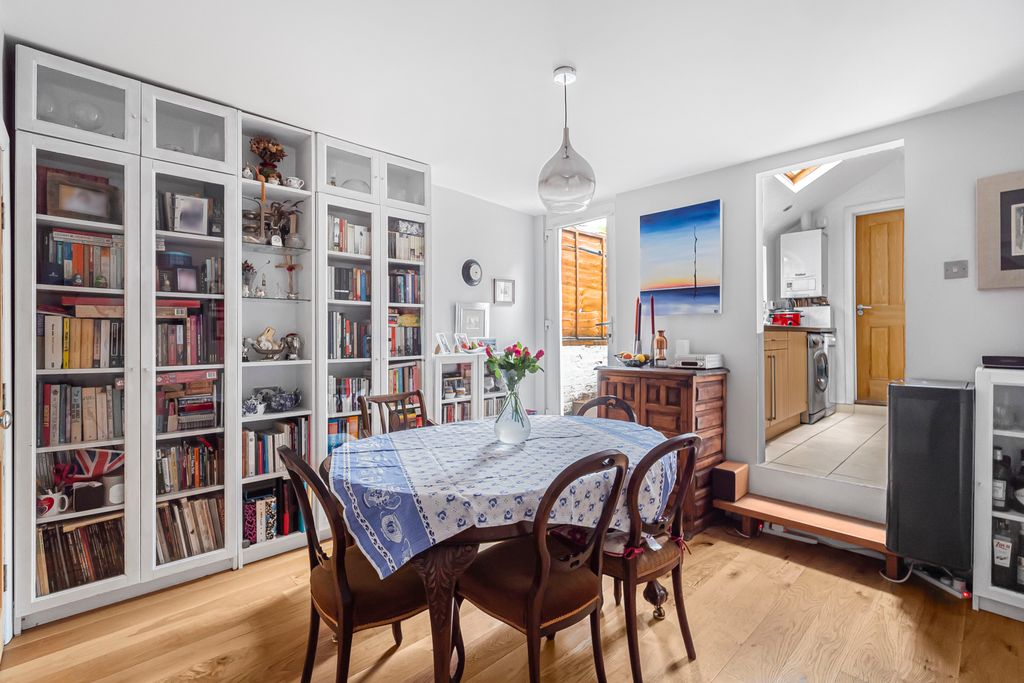 Property photo 2 of 22 48_34181