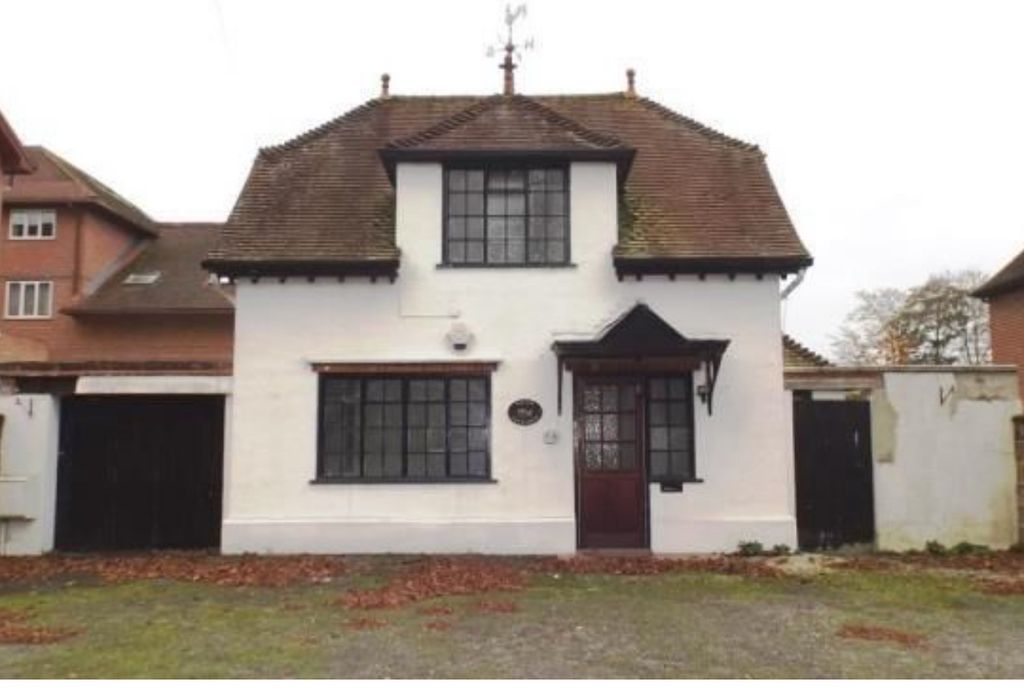 Property photo 1 of 4
