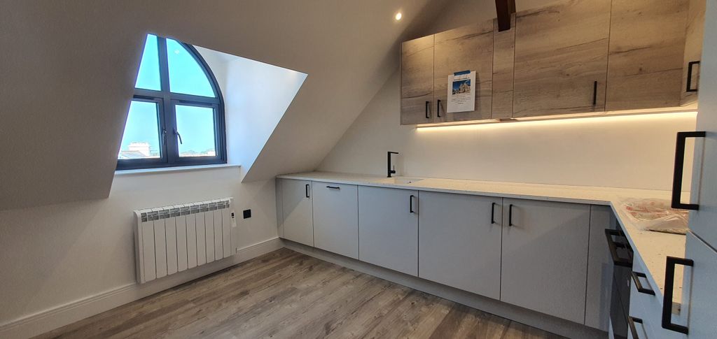 Property photo 2 of 4 Photo 1